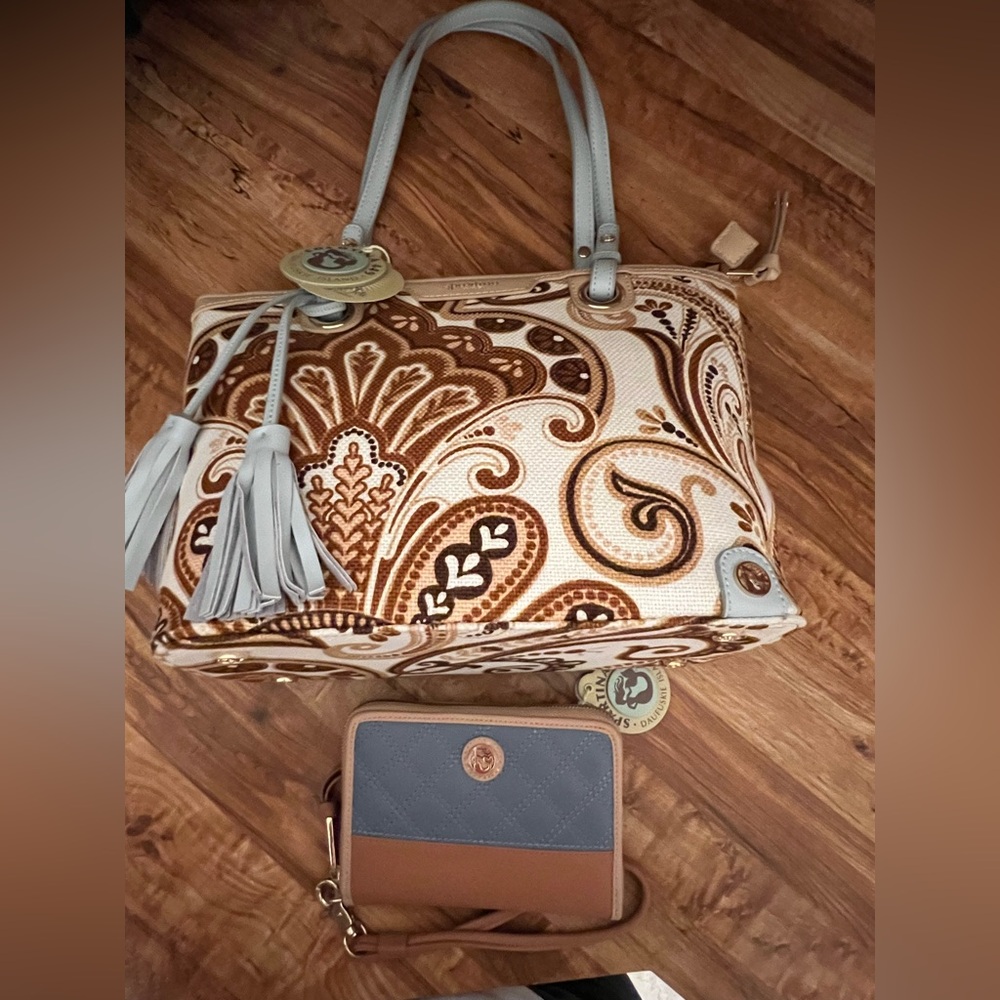 Spartina 449 St Simons Island Tote with Coordinating French Blue Wrist Wallet